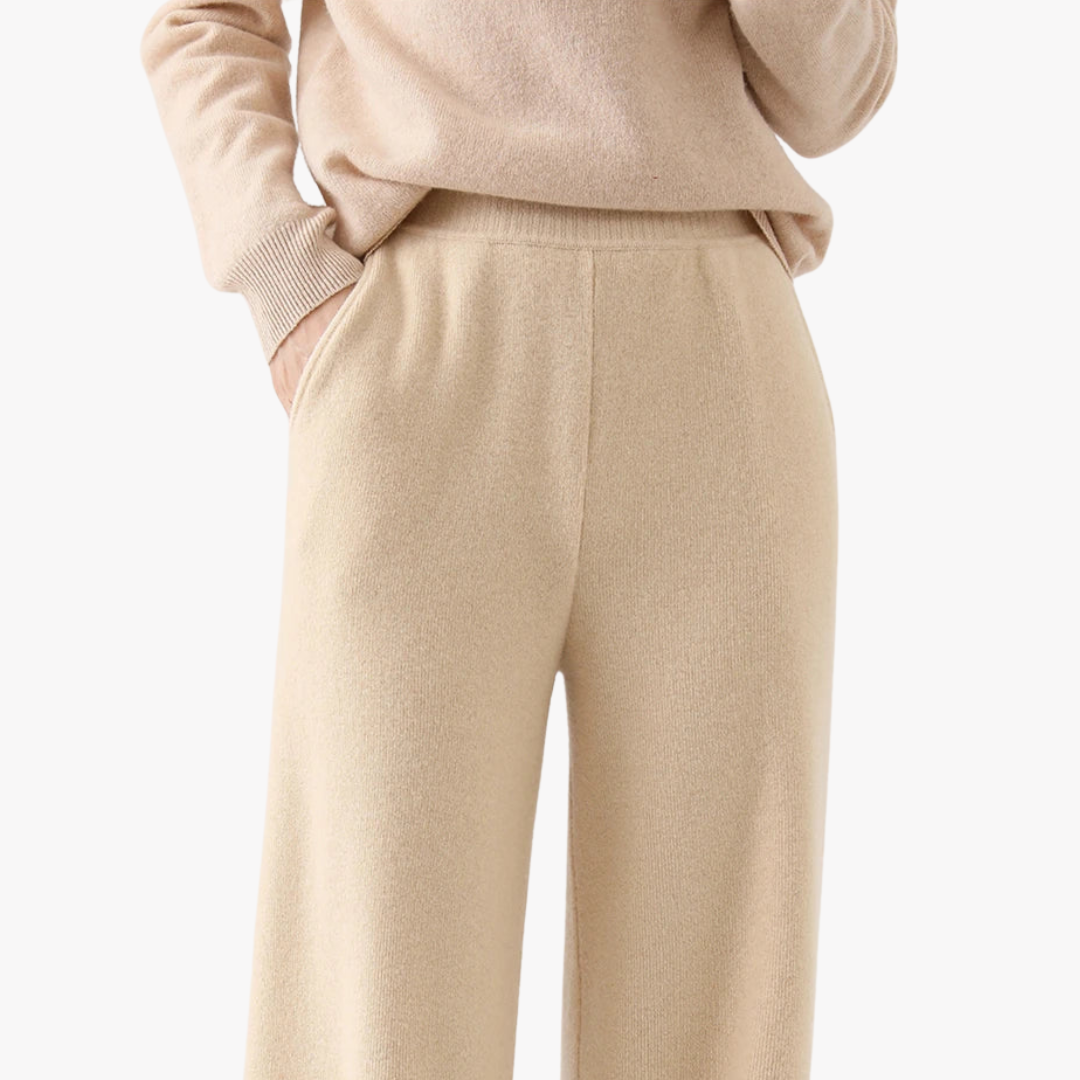 RELAXED MERINO WOOL RIB KNIT JOGGER